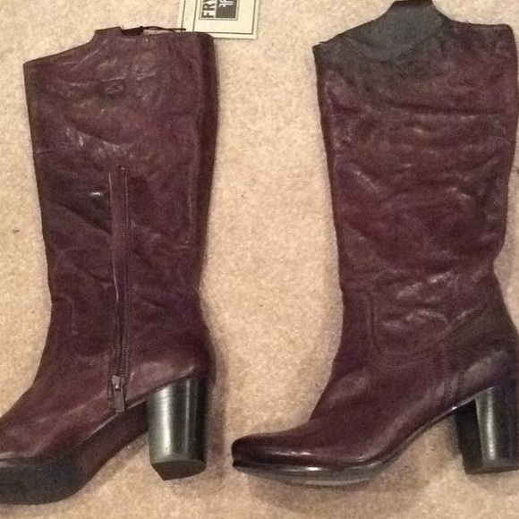 Frye leather boots, 9.5 new, Carson - Picture 4 of 12